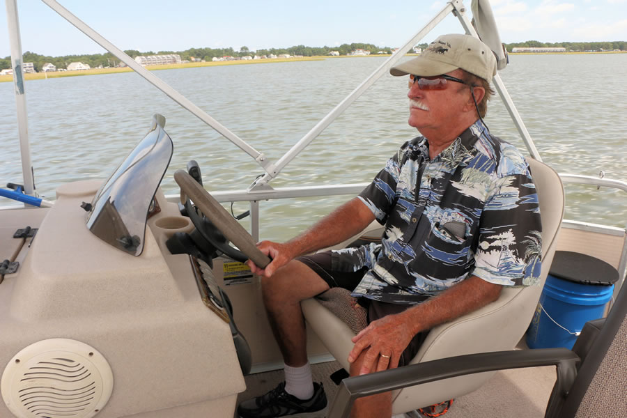 Barnacle Bill's Wild Pony Boat Tours Chincoteague Virginia 